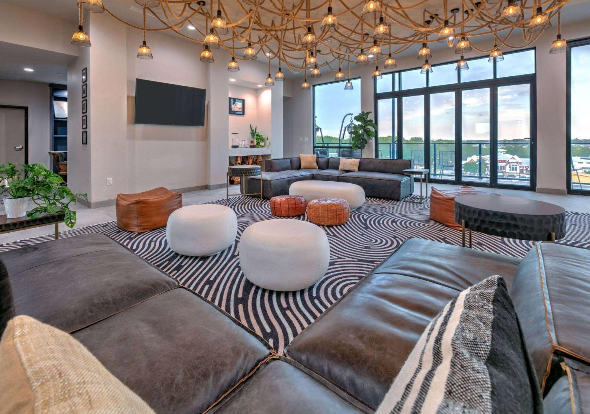 Hotel The Elm, A Ramada By Wyndham Little Elm Exterior foto